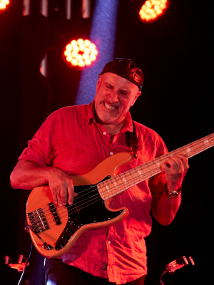 Roberto Vally